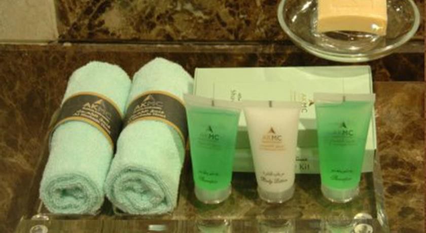 阿尔硕哈达酒店 Mecca 外观 照片 A set of toiletries
